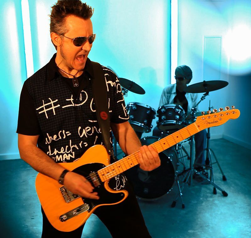 Javier con TELECASTER